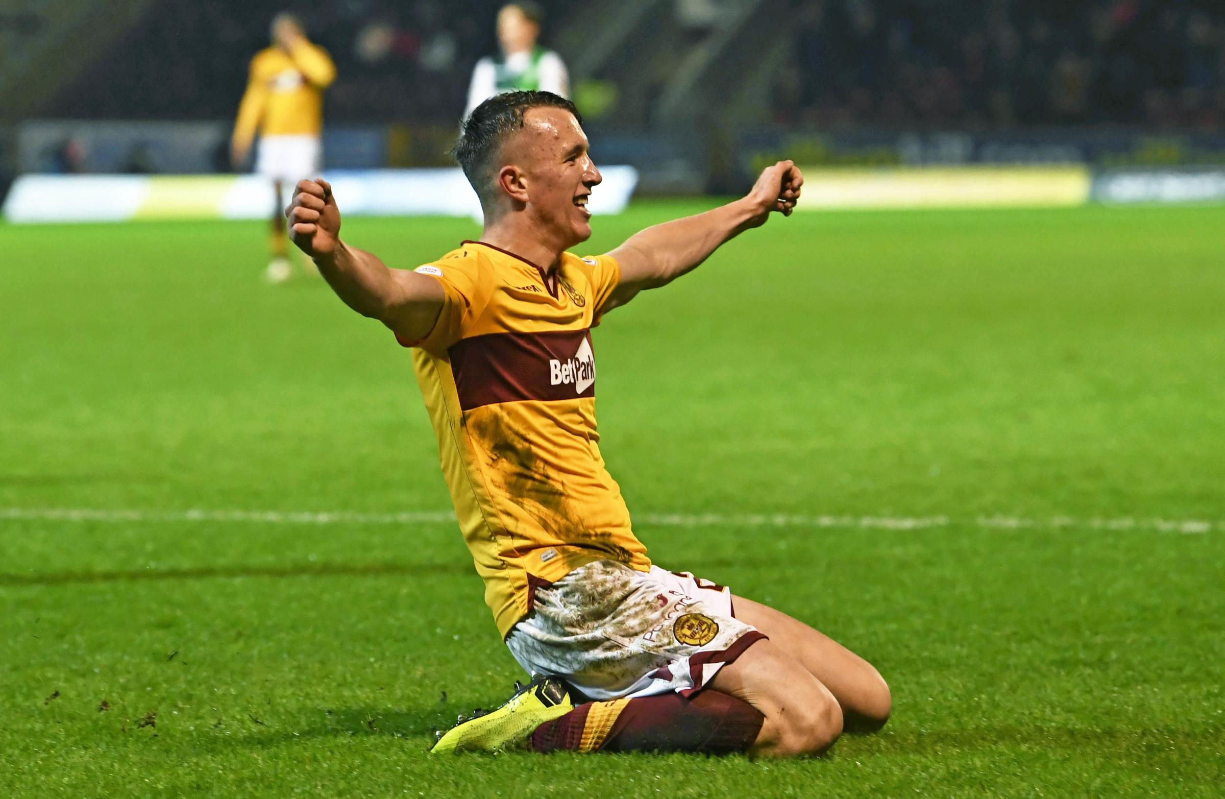 David Turnbull undergoing medical at Celtic Park and £3.25m move will be completed today