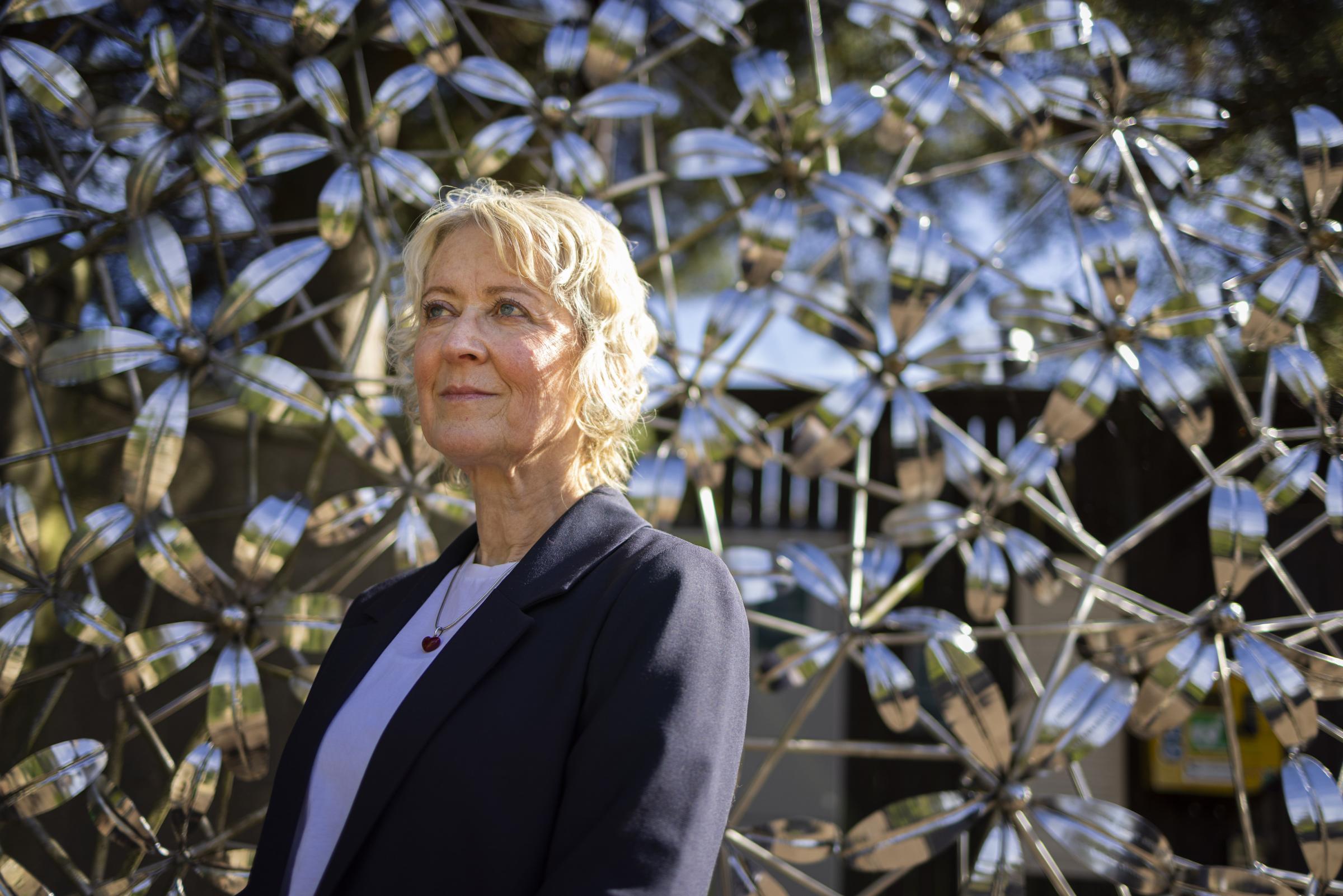 16/09/2024 Picture Duncan McGlynn +447771370263 Sally Thomas who is Head of the Scottish Federation of Housing Associations in the Royal Botanic Gardens in Edinburgh, Scotland. ©Duncan McGlynn ***NO SYNDICATION***NO ARCHIVE***