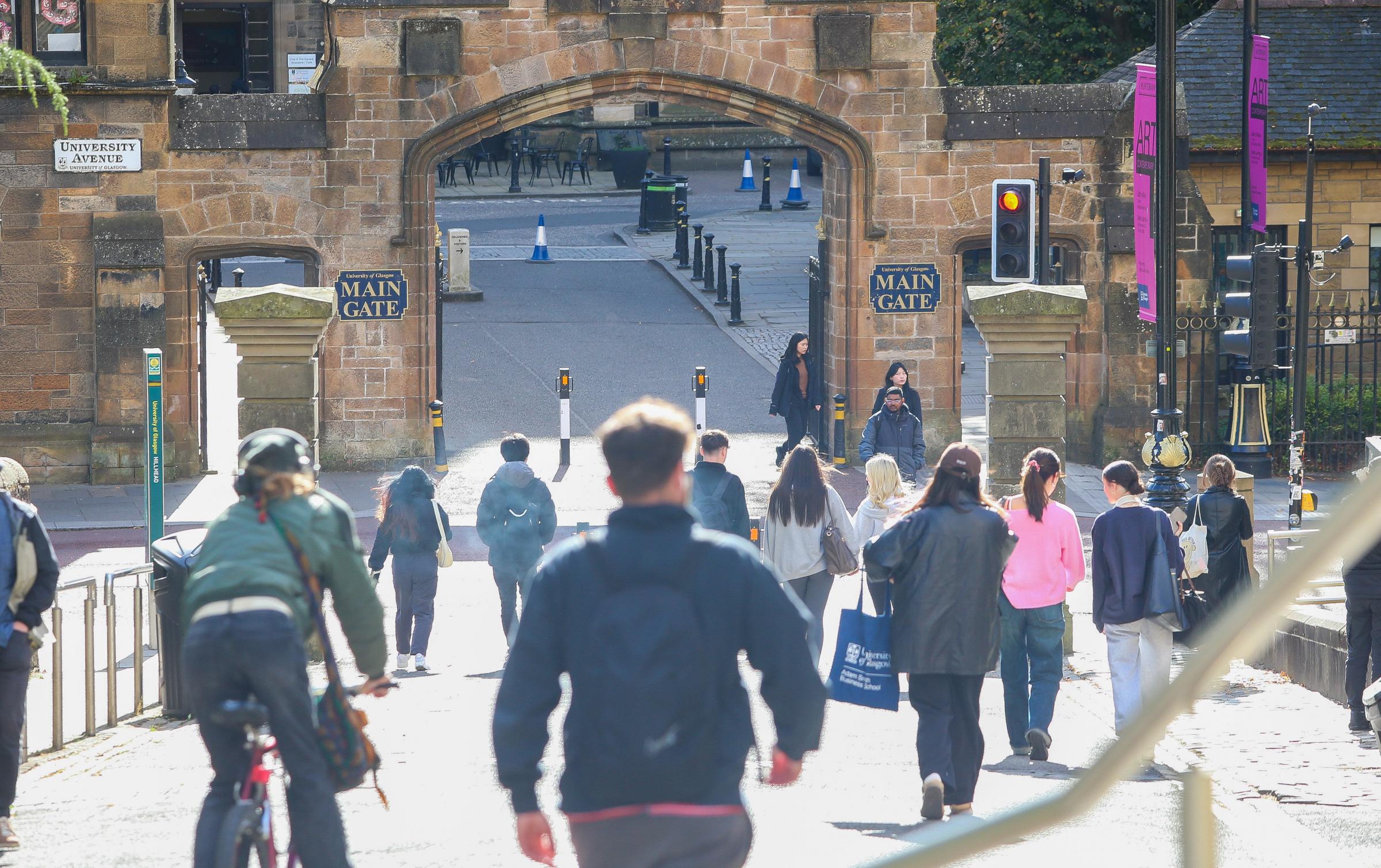 Third of students in Scotland struggling to pay rent, survey suggests