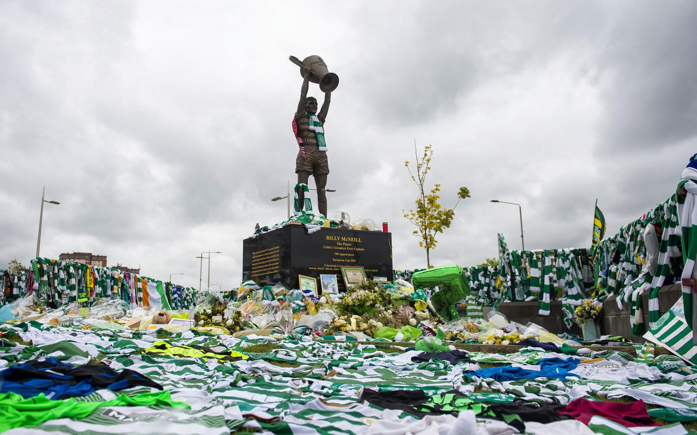 When 10 men won the league at Parkhead – and new Celtic boss Billy McNeill reigned supreme