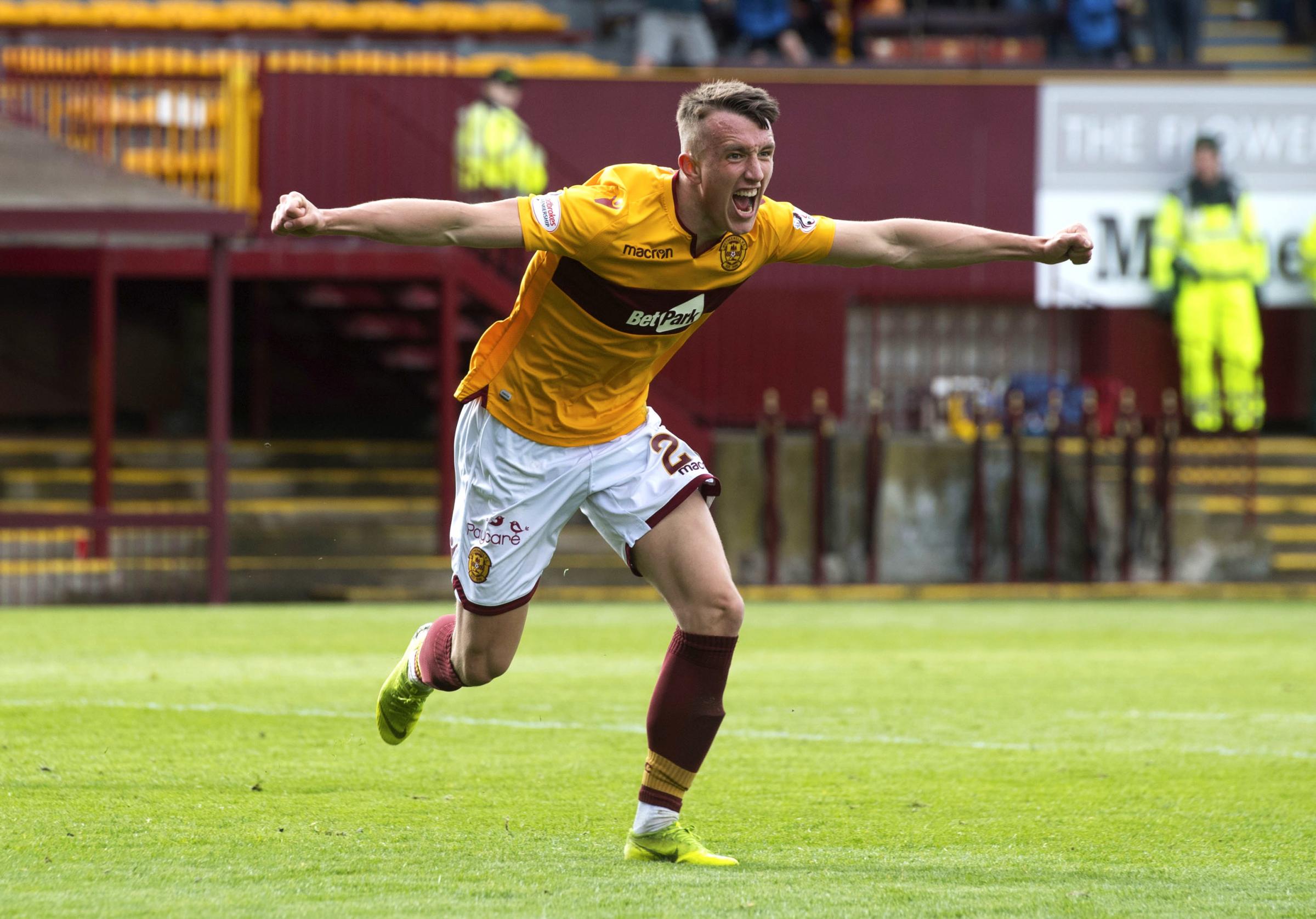 Has David Turnbull made the right choice by deciding to join Celtic instead of Norwich City?