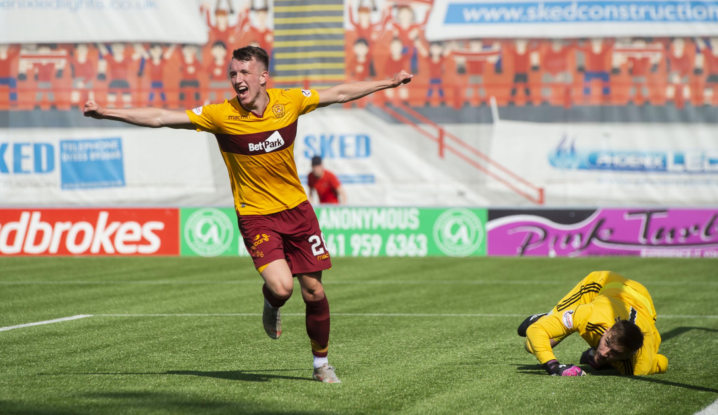 David Turnbull completes Celtic medical